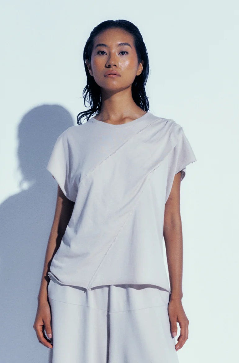Trace Tee