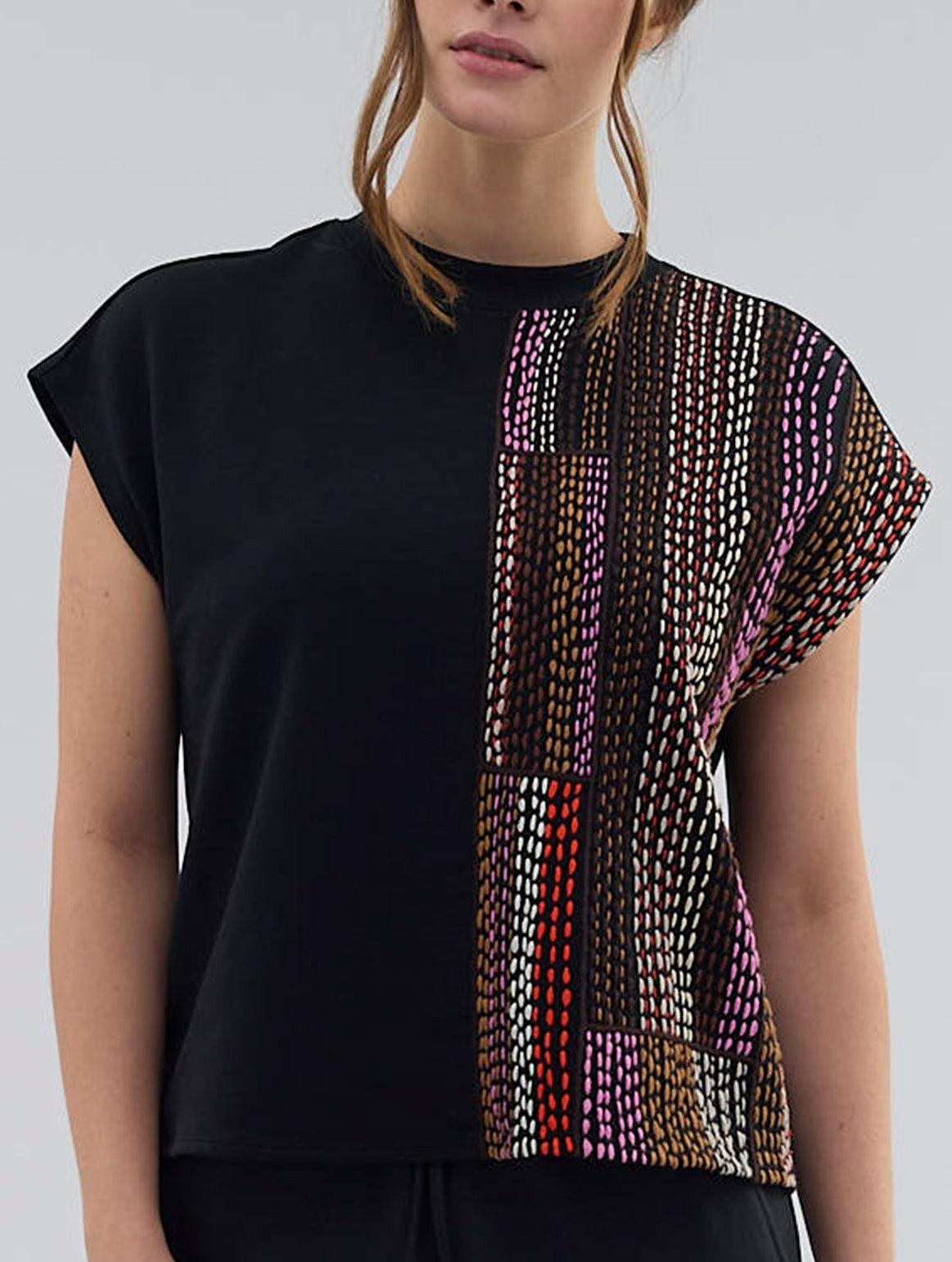 Hand Embroidery Trace Tank