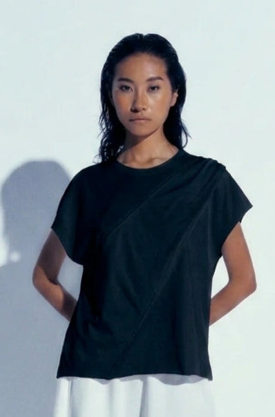 Trace Tee